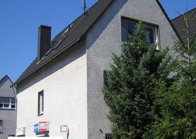 2-Familienhaus u. Ladenlokal in Köln-Zündorf verkauft durch Immobilienmakler Hanspach Immobilien e.K.