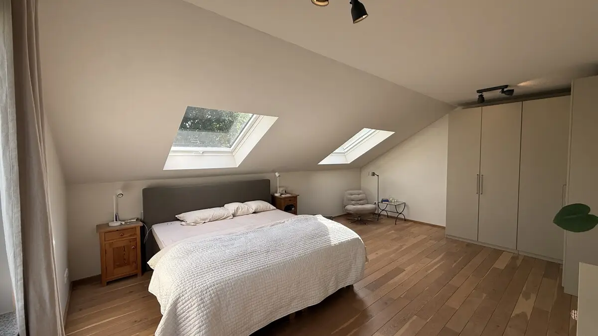 Schlafzimmer III