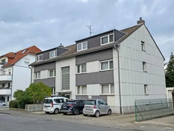 Straßenansicht